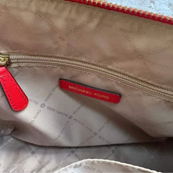 Michael Kors EUC Ciara Medium Saffiano Leather Satchel in Red - Picture 14 of 16